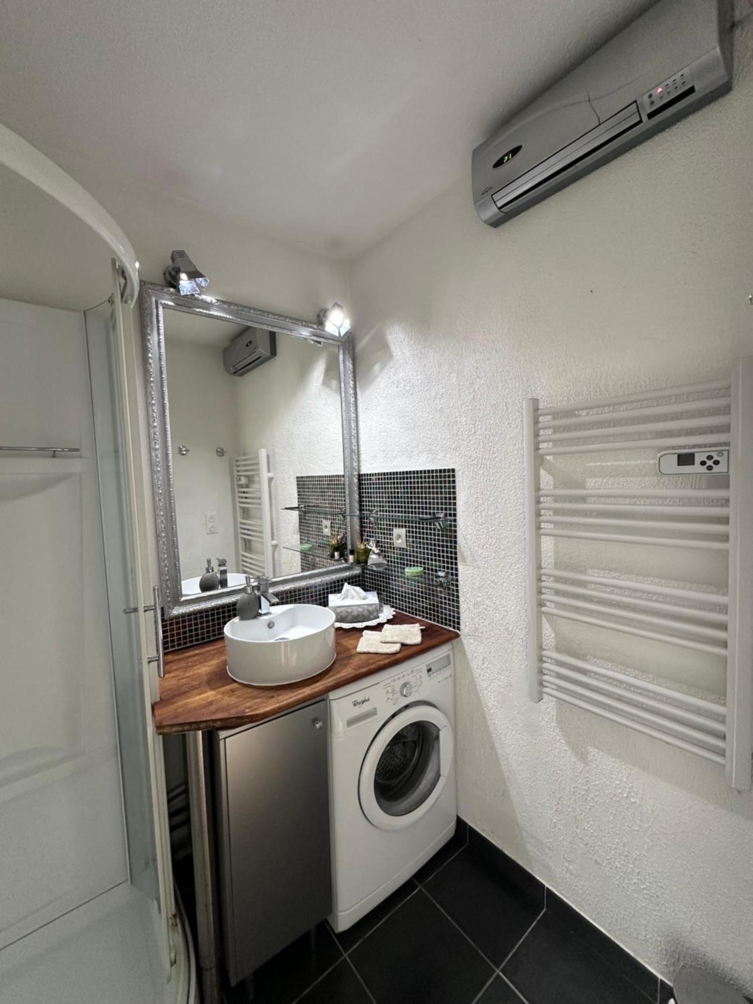 Apartmán Sejour Au Port Hyères Exteriér fotografie