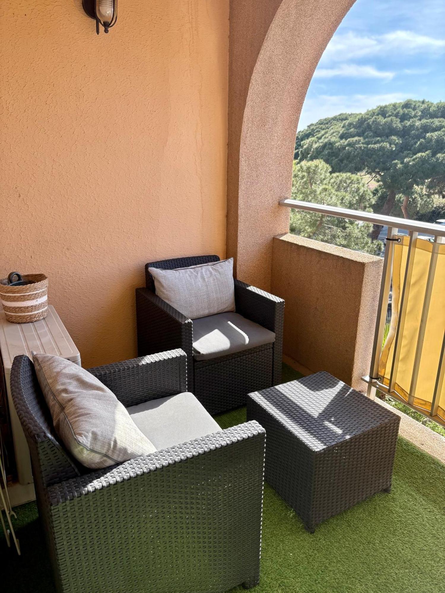 Apartmán Sejour Au Port Hyères Exteriér fotografie